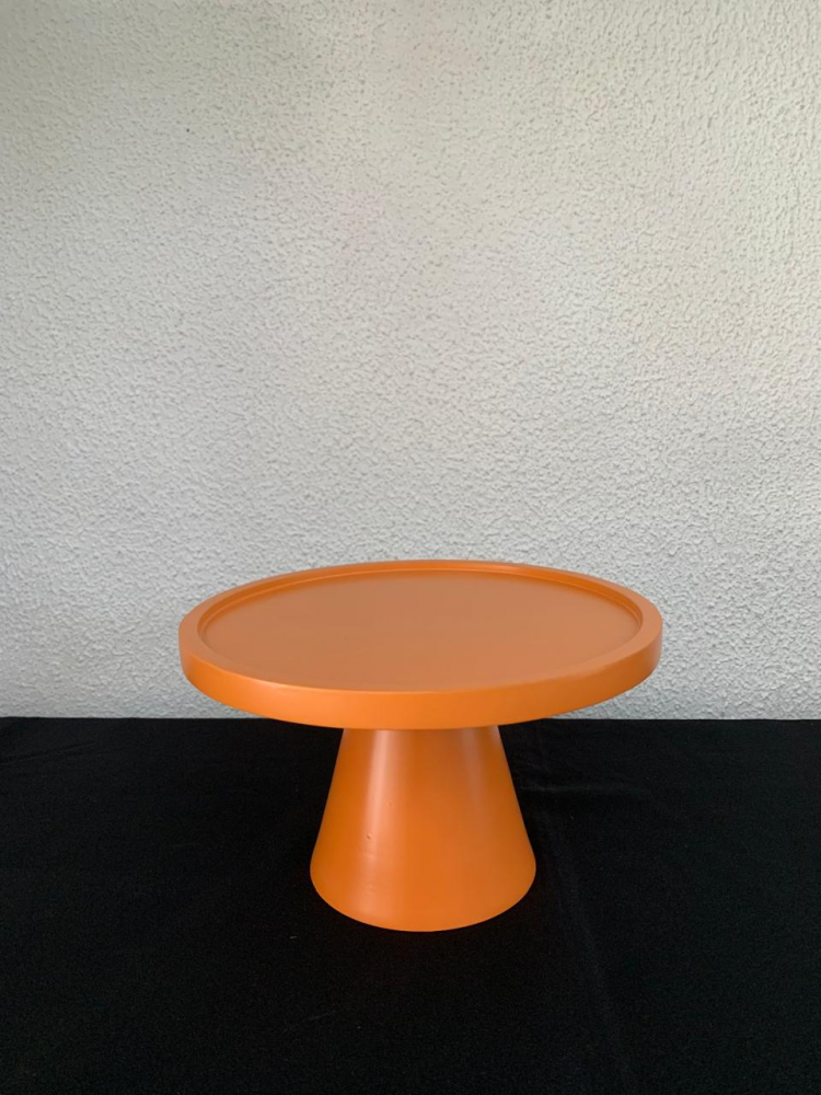 Suporte redondo mdf c/pé de metal laranja Pq