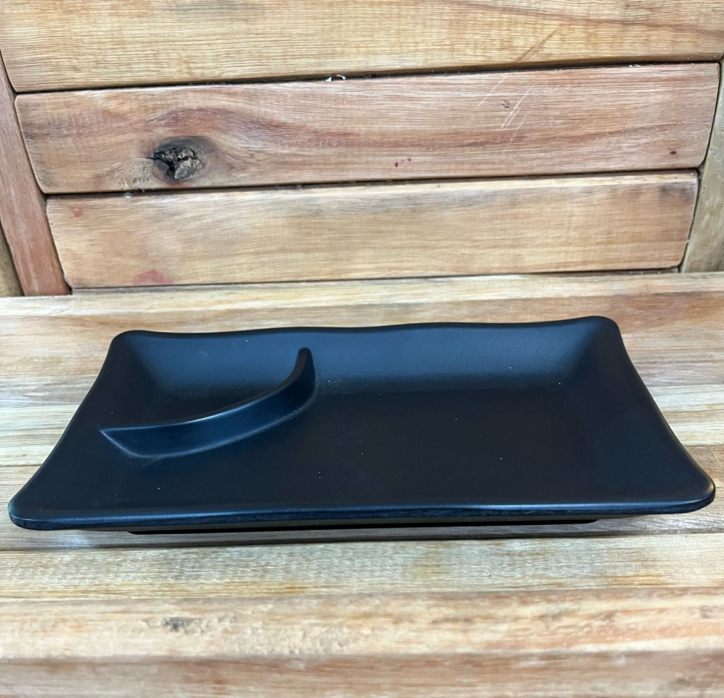 Prato para Sushi/sashimi com porta shoyo